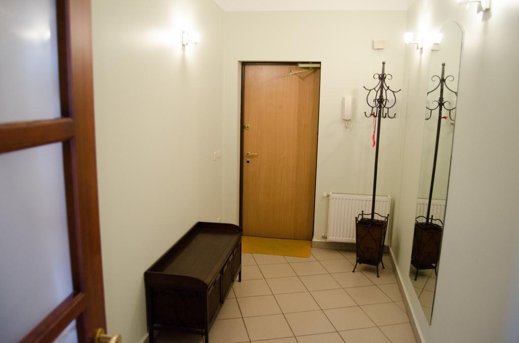 City Inn Riga Apartment, Old Town Panorama View With Parking Exterior photo